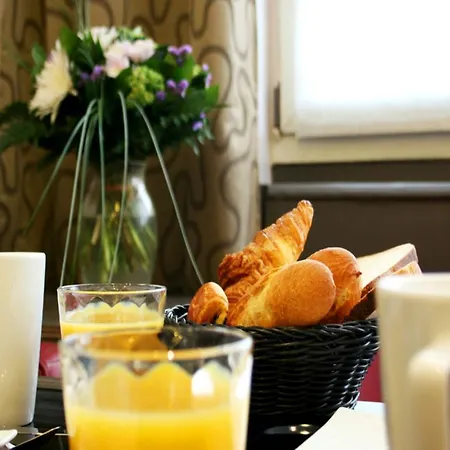 Amarys Simart Paris