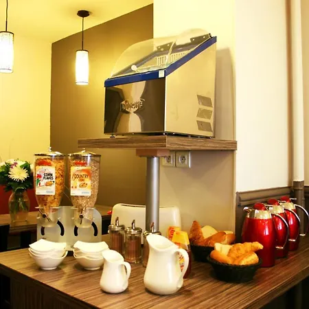 Amarys Simart Hotel