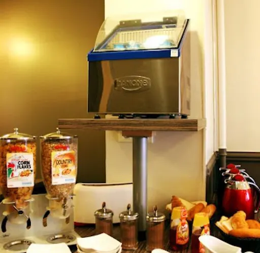 Amarys Simart Отель *