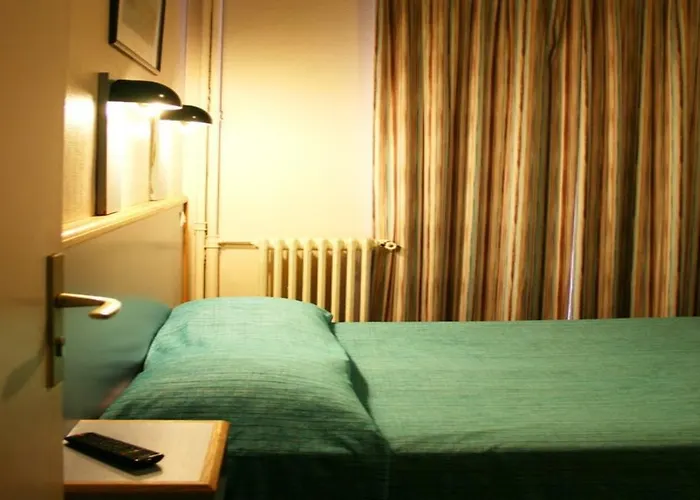 Отель Amarys Simart