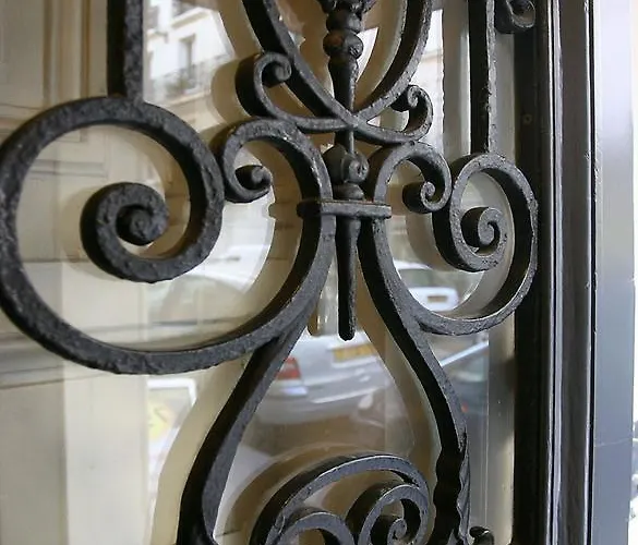 Amarys Simart * Париж