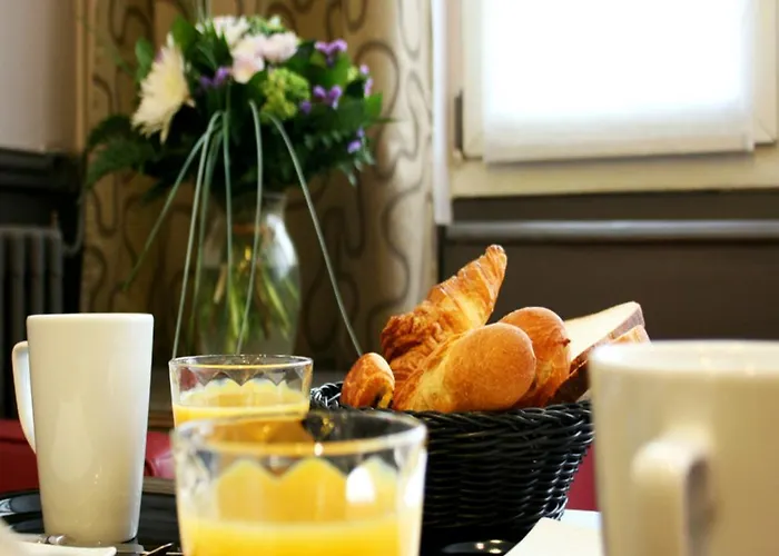 Amarys Simart Париж