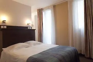 Amarys Simart Париж