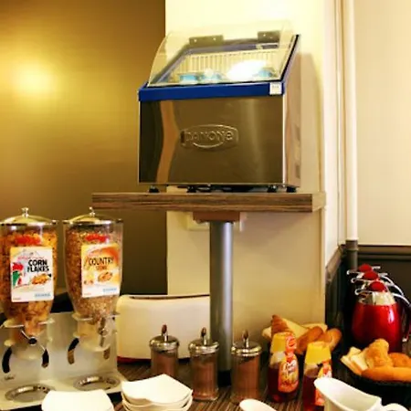 Amarys Simart Hotel *